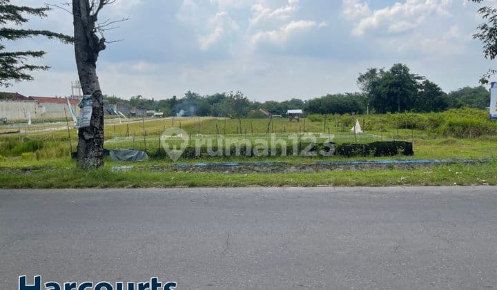 Tanah pekarangan siap bangun jalan tentara pelajar bolon colomadu solo