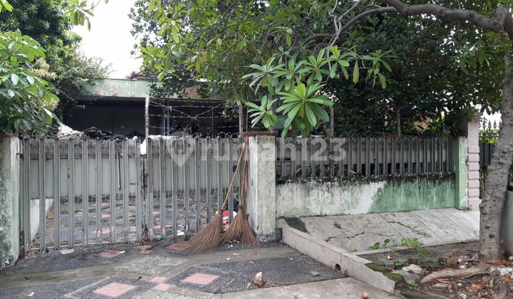 Rumah Hitung Tanah Surabaya Pusat Kota Rumah Hitung Tanah Surabaya Pusat Kota