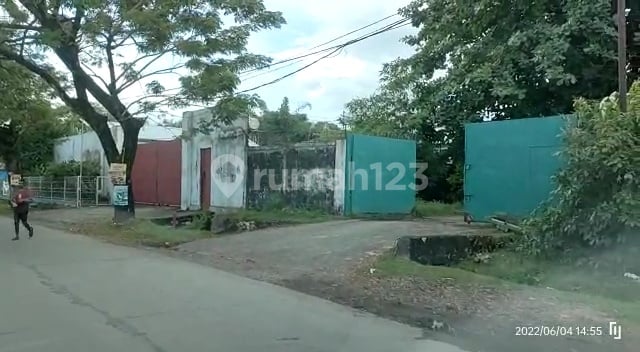 Land for Warehouses and Industry