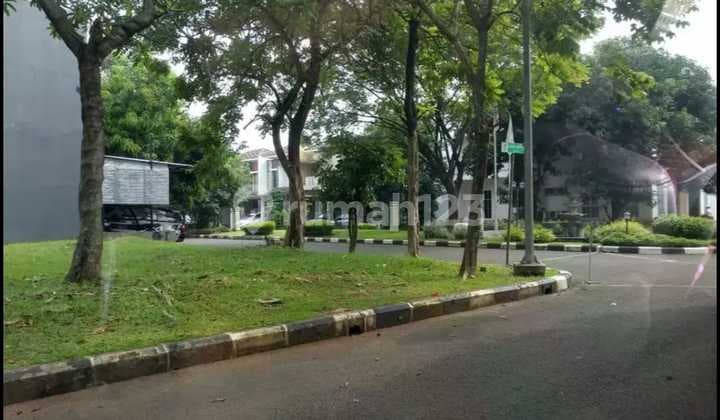 Tanah posisi hook di Grand wisata