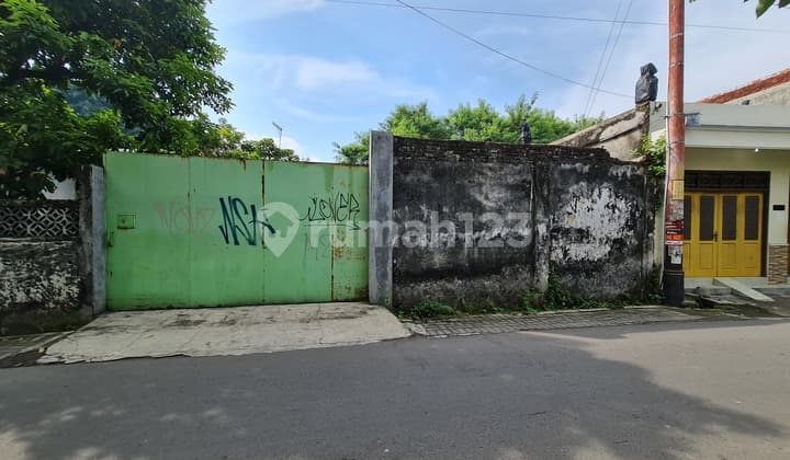 Tanah Siap Bangun Di Pusat Kota Dekat Pasar Kembang Solo
