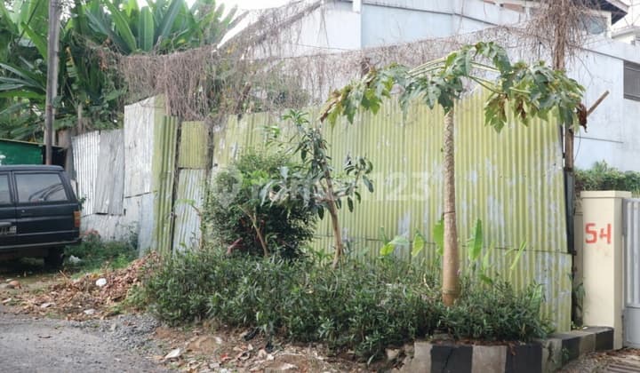 Tanah Di Hegarmanah,bentuk Kotak,lokasi Premium