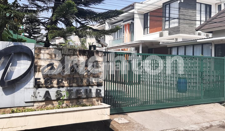 KAVLING DI CLUSTER DAKOTA FORTUNE