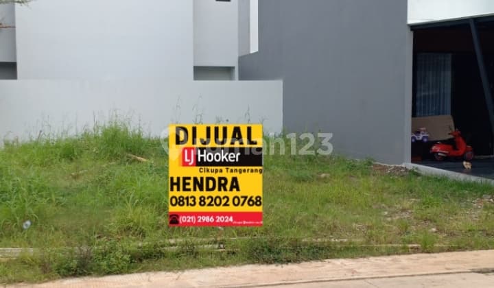 Lot for House in Cluster