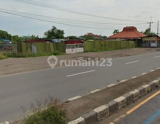 kan Tanah di jalur Pantura cocok buat Pool Bus / Truk / alat berat