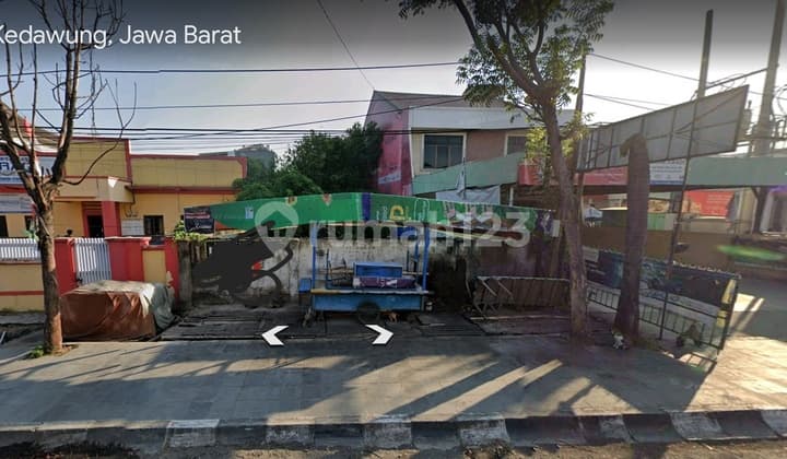 Tanah Jalan Tuparev Lokasi Pinggir Jalan Raya...