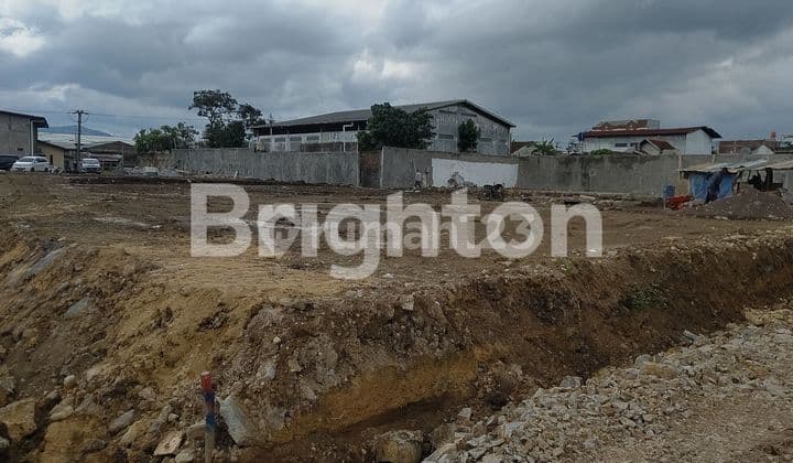 KAVLING "D" LA MARGAS HOOK SIAP BANGUN