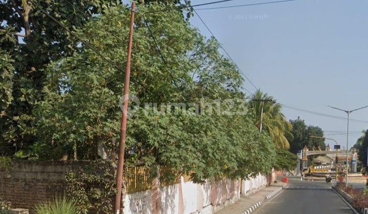 TANAH dengan lokasi strategis di ENDE