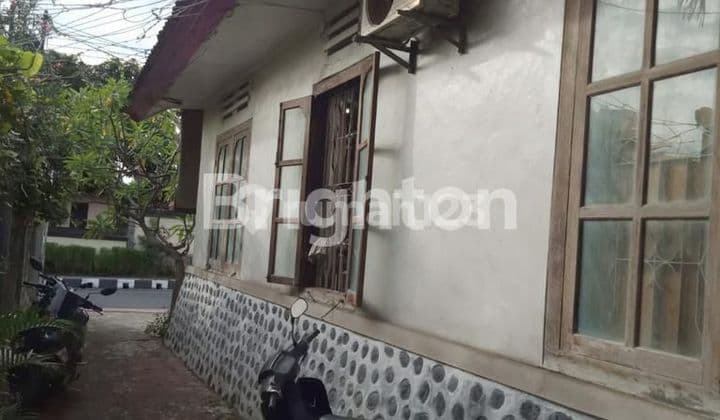 TANAH + BANGUNAN APOTEK + RUMAH WALET DI KLUNGKUNG