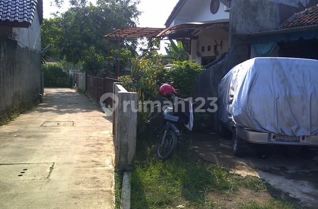 Rumah Tua Hitung Tanah, Lokasi Dekat Jalan Tole Iskandar