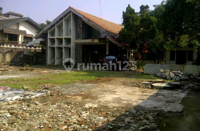 DIJUAL Tanah di Jl. Kuningan Casablanca di tengah-tengah kota Jakarta