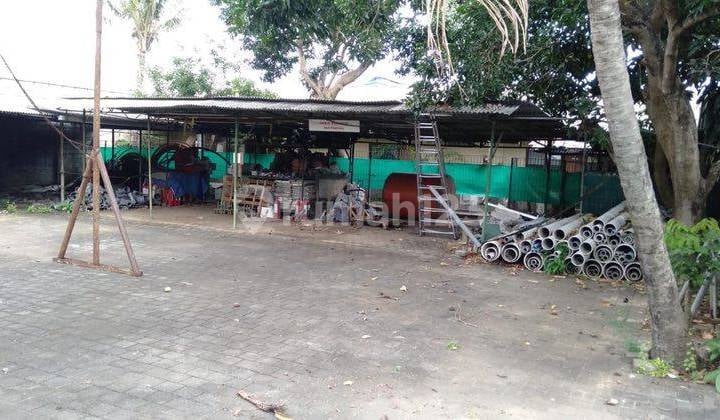 Hot List for Sale of Land with Bonus Warehouse Building Location Gatot Subroto West Kerobokan