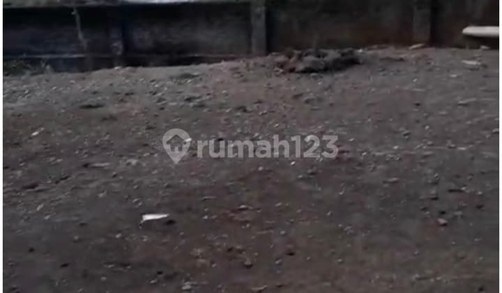 Rumah Hitung Tanah Di Jln A Yani Garut