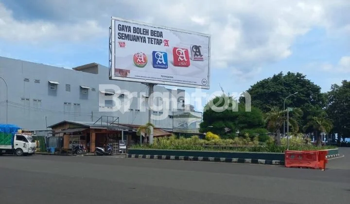 Ruko Area TOP Komersiil