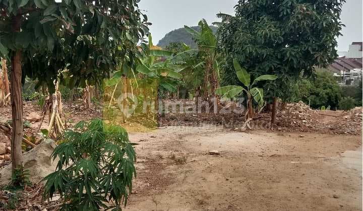 Plot of land with broken land certificates, Certified Title (SHM).