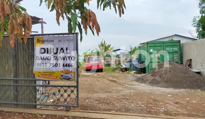 STRATEGIC LAND WITH LOCATION ON THE PROVINCIAL ROAD IN SAYUNG, DEMAK
