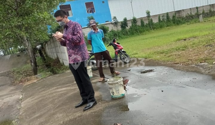 Kavling siap pakai. Tanah kotak. Cocok buat gudang dan pabrik bebas banjir di tigaraksa