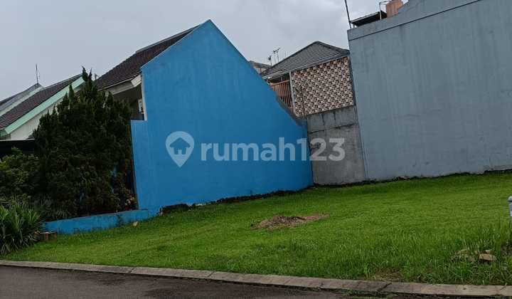 Kavling hook siap huni Pesona Montreal