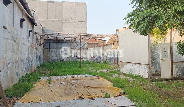 TANAH DI JLN PRAMUKA JAKARTA TIMUR