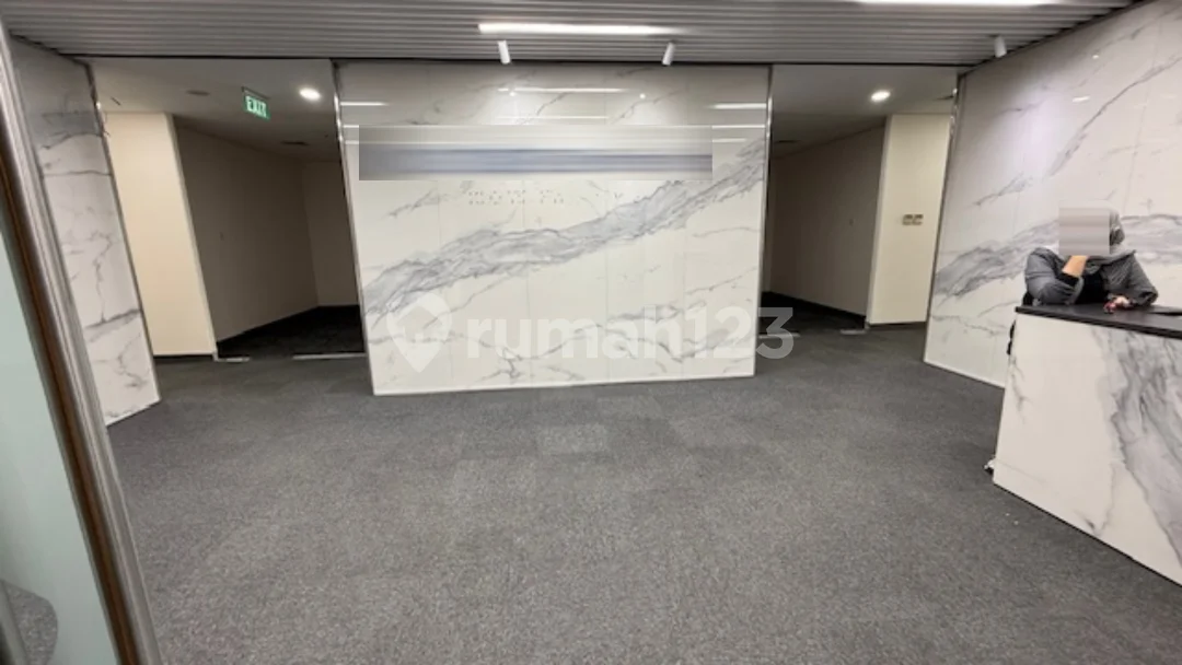 Dijual - Ruang Kantor Equity Tower 1.092,82 M² (Unit Premium)