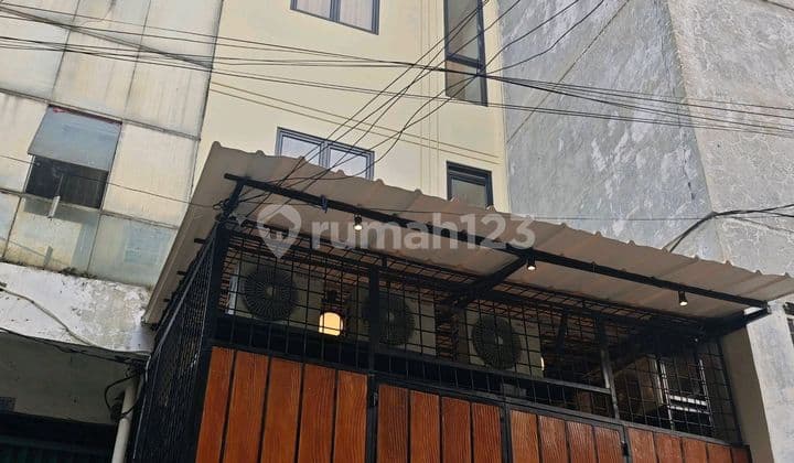 Exclusive Furnished Boarding House in Tanah Sereal, Tambora, West Jakarta