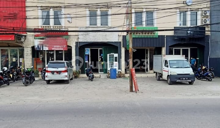 Ready-to-Use Shop House in South Pekayon, Bekasi