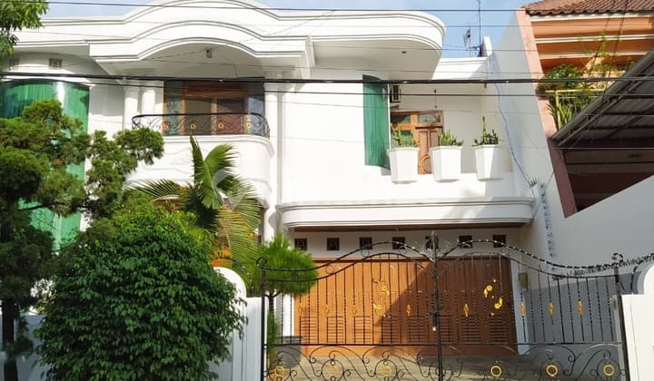 For Sale Ready-to-Occupy House in Pondok Kelapa, East Jakarta