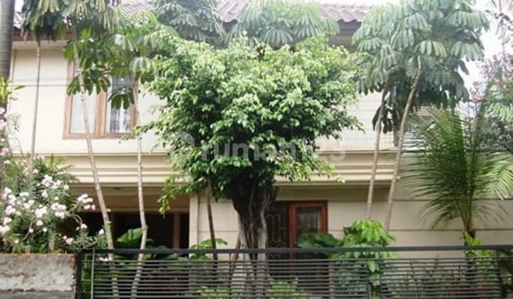 Prime Area, Ready to Live, Peaceful, Inside Cluster, Near Senayan City