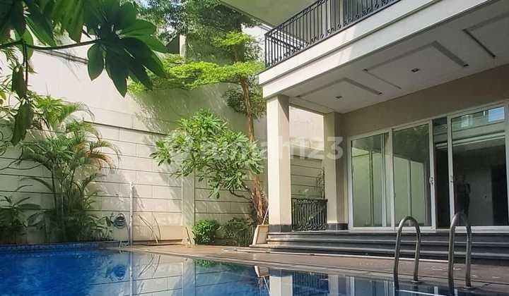 Luxury House, Modern,, Big Swimming Pool, Close To Jis