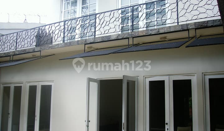 Rumah Bagus, Area Tenang dan Aman Dekat JIS