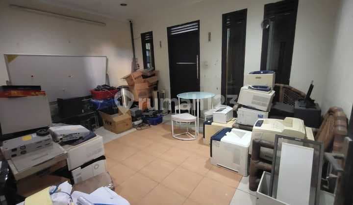 Gudang Plus Bangunan di Sayap Cijerah Deket Kebon Kopi