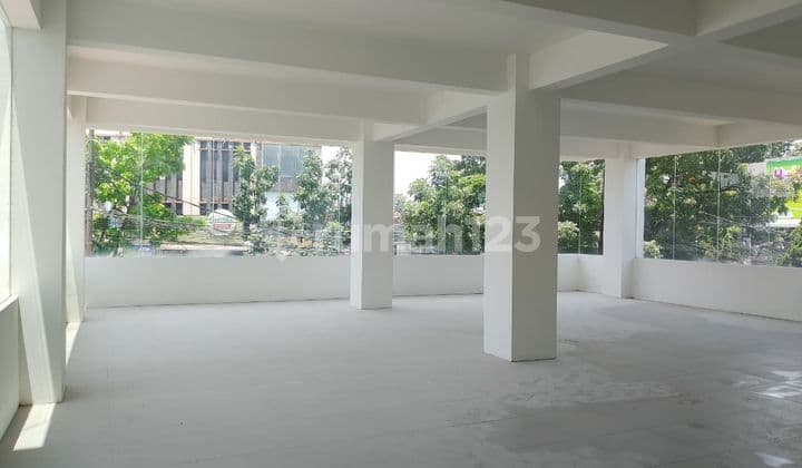 Business Space at Moch Toha