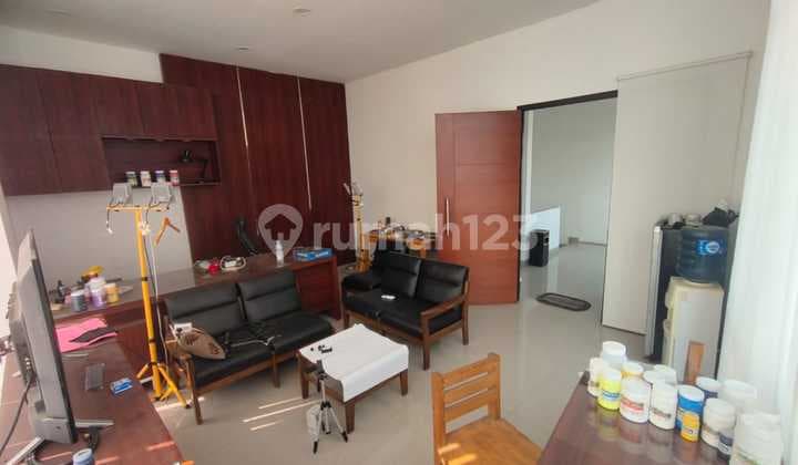 Ruko Siap Pakai dengan Workshop di Sayap Cijerah