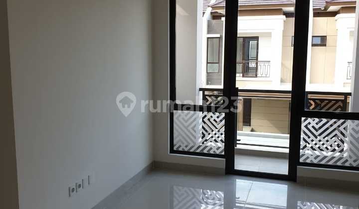 Rumah di Amagriya Podomoro Bagus