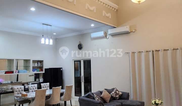 Rumah 2,5 Lantai Split Level Full Furnished