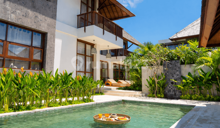 Leasehold - Elegant 6-Bedroom Luxury Villa With Private Pool In Nyanyi, Tabanan, Bali