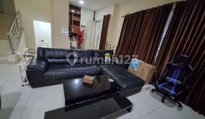Dijual Rumah Pik 8X17, 2 Lantai, Furnish, SHM