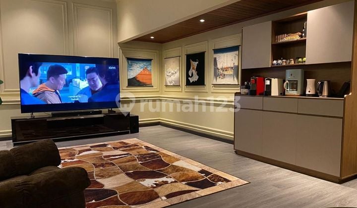 DIJUAL Rumah Istana di Bandung Utara jalan setiabudi (deket hotel mercure)