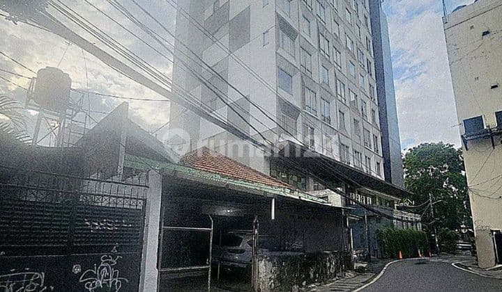 Dijual Rumah Tua Bisa Buat Usaha Di Jl. Kebon Kacang Jakarta Pusat