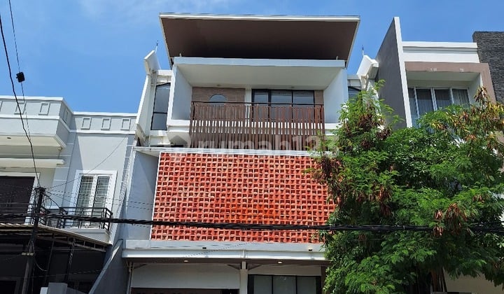 Dijual Kantor Mewahdi Muara Karang, Pluit - Jakarta Utara