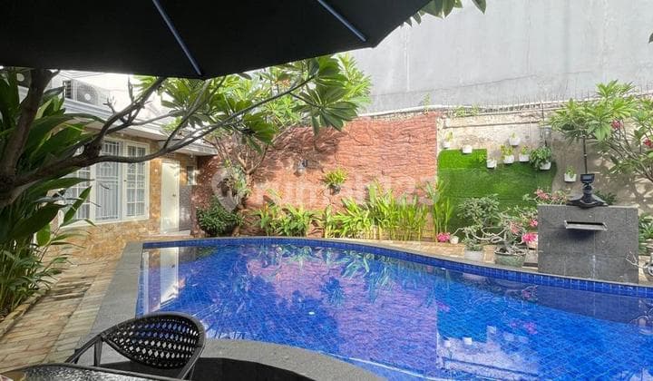 House for Sale Ready to Occupy in Pantai Mutiara - North Jakarta