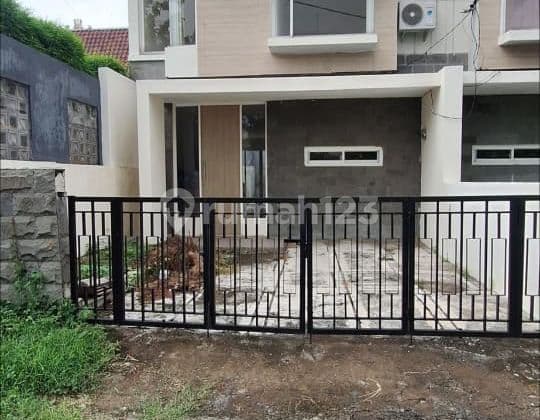 Surabaya Rungkut Barata | Rumah Baru 150 Meter