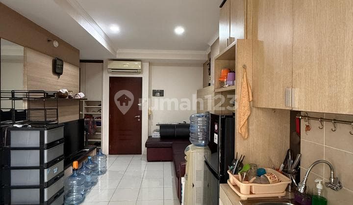 Disewakan Apartemen Mediterania Garden 2 Full Furnished Low Zone