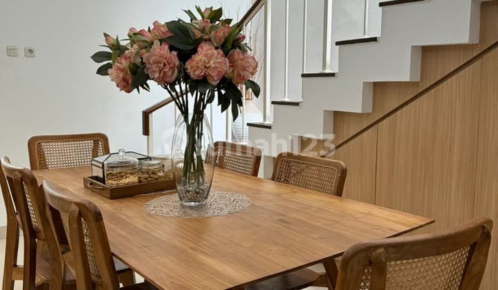 Rumah Cantik Beud Homey di Rempoa Ciputat