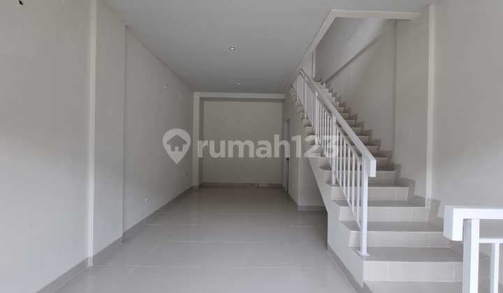 Price Reduced, Cheap 2-Story Shop House in 92 Avenix Complex, BSD