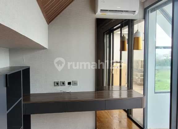 Rumah Brand New Cakep Banget Pake Attic Floor