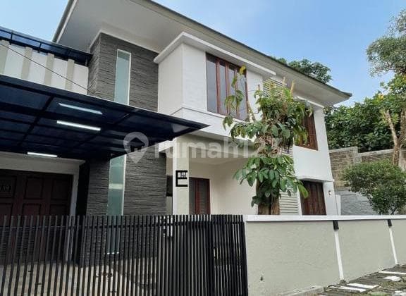Ready-to-Occupy Minimalist Modern House in Sector 9 Bintaro