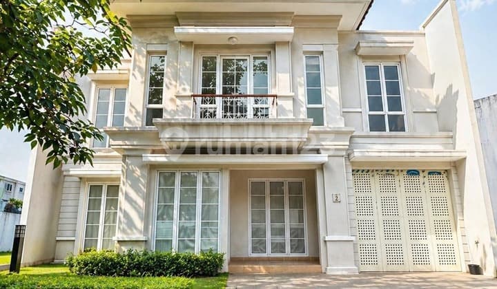 Beautiful House with Large Backyard in Gading Serpong