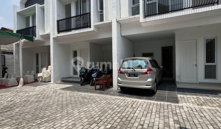 Rumah Baru Siap Huni Dalam Mini Cluster Akses ke Sangat Dekat Tol Jatiwaringin Bekasi