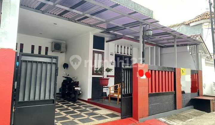Rumah Di Komplek Perumahan Naga Mas Jaka Mulya Bekasi
